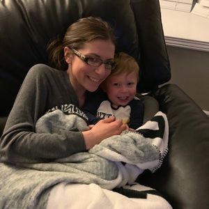 Meet your Posher, Alexandra